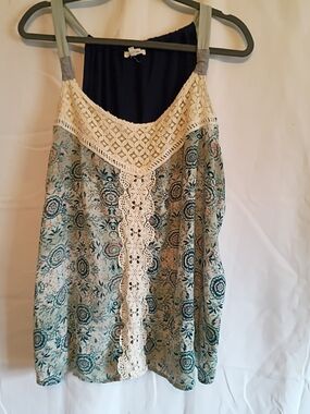 Maurices Size 3x Boho Lace-Trim Floral Tank Top in Sage Blue